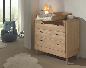 Set Mobilier Cameră Bebelus Forrest Oak, din Lemn Masiv de Stejar, Natur: Pătuț Convertibil (70x140 cm), Comodă cu 3 Sertare și Suport de Înfășat –