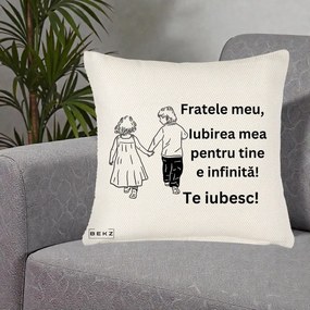 Cadou pentru Frate - Perna Personalizata Fratele Meu Te Iubesc Copii Tinand Maini Varianta 2, 40x40 cm, Crem Reliefat, Husa Detasabila, Perna Inclusa, BEKZ®