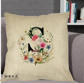 Cadou Personalizat - Perna Personalizata Monogram Litera S cu Flori Acuarela, 40x40 cm, Crem, Husa Detasabila, Perna Inclusa, BEKZ®