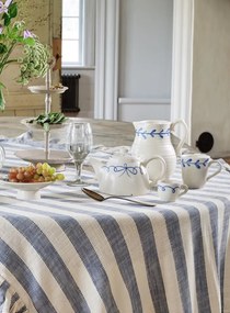 Ceașcă espresso decorativ vintage din ceramică, alb cu detalii albastre „Viola Bow”