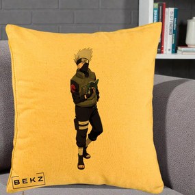 Perna Personalizata Naruto Kakashi Hatake Portret Complet, 40x40 cm, Galben, Husa Detasabila, Perna Inclusa, BEKZ®