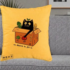 Perna Decorativa Pisica in Cutie No Desire to Fit In, 40x40 cm, Galben, Husa Detasabila, Perna Inclusa, BEKZ®
