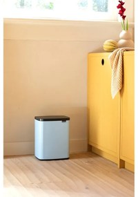 Cos de gunoi Brabantia Bo Small 1006637, 12 L, Deschidere silentioasa si lina, Baza antiderapanta, Albastru deschis