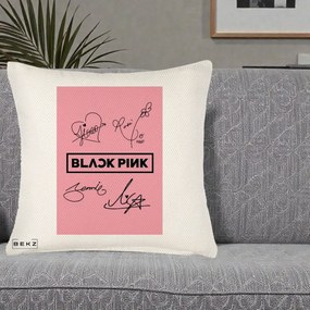 Perna Personalizata K-pop BLACKPINK Semnaturi Roz, 40x40 cm, Crem Reliefat, Husa Detasabila, Perna Inclusa, BEKZ®