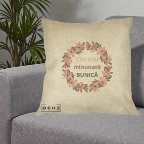 Cadou pentru Bunica - Perna Personalizata Cea Mai Minunata Bunica Coronita Flori Roz, 40x40 cm, Crem, Husa Detasabila, Perna Inclusa, BEKZ®