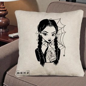 Perna Personalizata Wednesday cu Panza de Paianjen, 40x40 cm, Bej Canapea, Husa Detasabila, Perna Inclusa, BEKZ®