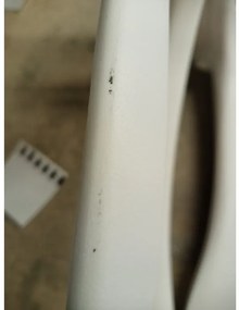 OFERTA Scaun din plastic alb KATO II. calitate.