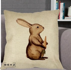 Perna Decorativa Iepuras Acuarela cu Morcov, 40x40 cm, Crem, Husa Detasabila, Perna Inclusa, BEKZ®