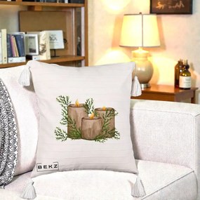 Perna Decorativa Lumanari Rustice cu Crengute Brad, 40x40 cm, Bej cu Franjuri, Husa Detasabila, Perna Inclusa, BEKZ®