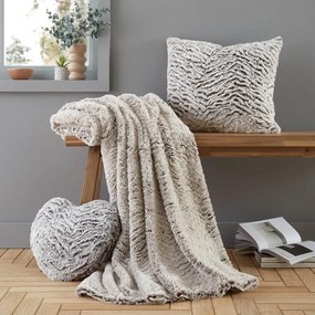 Pernă decorativă din blană artificială 43x43 cm Wolf Faux Fur – Catherine Lansfield