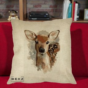 Perna Decorativa Caprioara Pui Acuarela, 40x40 cm, Crem, Husa Detasabila, Perna Inclusa, BEKZ®