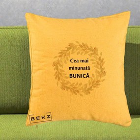 Cadou pentru Bunica - Perna Personalizata Cea Mai Minunata Bunica Coronita Frunze Acuarela, 40x40 cm, Galben, Husa Detasabila, Perna Inclusa, BEKZ®