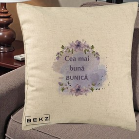 Cadou pentru Bunica - Perna Personalizata Cea Mai Buna Bunica Flori Mov Acuarela Negru, 40x40 cm, Bej, Husa Detasabila, Perna Inclusa, BEKZ®