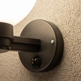 Brilagi - Aplica de perete pentru exterior cu senzor HARBOR 1xE27/40W/230V IP33 negru/alb
