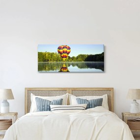 Tablou cu balon cu aer cald pe un lac (120x50 cm)