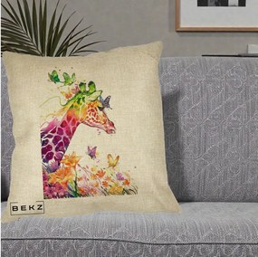 Perna Decorativa Girafa Curcubeu Acuarela, 40x40 cm, Crem, Husa Detasabila, Perna Inclusa, BEKZ®