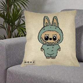 Perna Personalizata Labubu Albastru-Gri Solo, 40x40 cm, Crem, Husa Detasabila, Perna Inclusa, BEKZ®