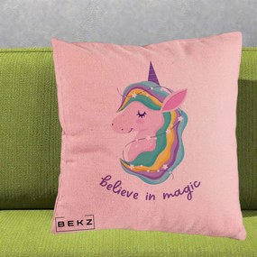 Perna Decorativa Unicorn Believe in Magic, 40x40 cm, Roz, Husa Detasabila, Perna Inclusa, BEKZ®