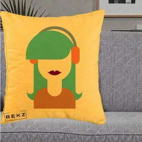 Perna Decorativa Fata cu Casti Muzica Grafic, 40x40 cm, Galben, Husa Detasabila, Perna Inclusa, BEKZ®