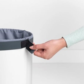 Cos de rufe Brabantia 90300239, 35 L, Capac din pluta, Umplere fara deschidere, Gauri ventilatie, Alb