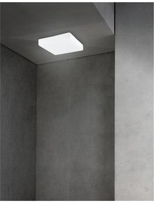 Plafoniera pentru baie moderna IP44 Cube 20,5cm NVL-6110041