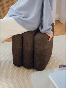 Puf maro cu tapițerie din țesătură bouclé Radd – noo.ma