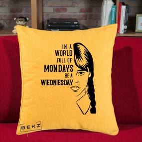 Perna Personalizata Wednesday Be a Wednesday, 40x40 cm, Galben, Husa Detasabila, Perna Inclusa, BEKZ®