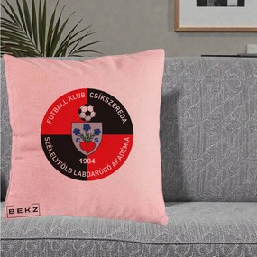 Perna Personalizata FK Csikszereda 1904 Fotbal, 40x40 cm, Roz, Husa Detasabila, Perna Inclusa, BEKZ®