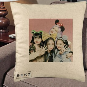 Perna Personalizata K-pop BLACKPINK Accesorii Haioase, 40x40 cm, Bej, Husa Detasabila, Perna Inclusa, BEKZ®