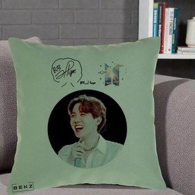 Perna Personalizata K-pop BTS J-Hope Portret cu Autograf, 40x40 cm, Verde, Husa Detasabila, Perna Inclusa, BEKZ®