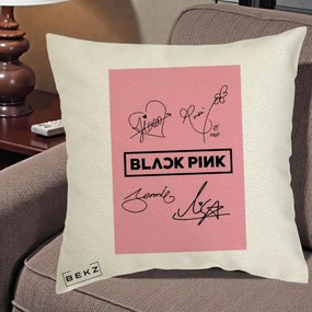 Perna Personalizata K-pop BLACKPINK Semnaturi Roz, 40x40 cm, Ecru, Husa Detasabila, Perna Inclusa, BEKZ®