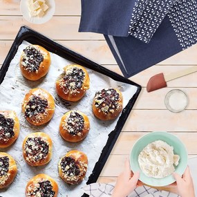 Tavă de copt 32,5x44,5 cm – Orion