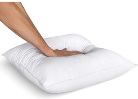 Pernă din microfibră Mila Home Classic, 55 x 55 cm