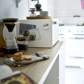 Cutie de pâine din metal Tosca – YAMAZAKI