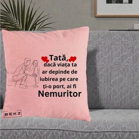 Cadou pentru Tata - Perna Personalizata Tata Nemuritor cu Inimi Rosii, 40x40 cm, Roz, Husa Detasabila, Perna Inclusa, BEKZ®