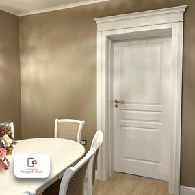 Usa de interior PORTA VIENA cu modul Retro - Pervaz de tip capitel si Cornisa Vopsea Standard, 95-140 mm, Alb