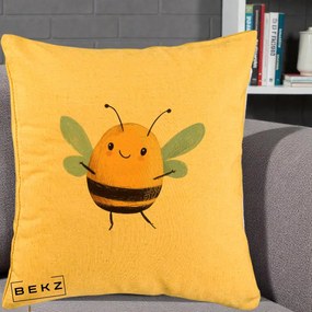 Perna Decorativa Buburuza pe Trifoi cu Patru Foi, 40x40 cm, Galben, Husa Detasabila, Perna Inclusa, BEKZ®