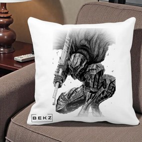 Perna Personalizata Berserk Guts Armor of Darkness Manga, 40x40 cm, Alba Mata, Husa Detasabila, Perna Inclusa, BEKZ®