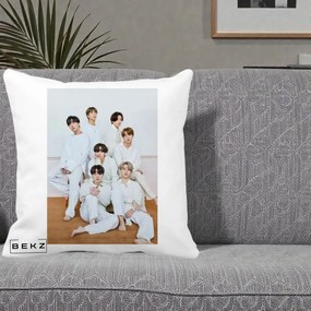 Perna Personalizata K-pop BTS Foto Grup All-White Elegant, 40x40 cm, Alba Mata, Husa Detasabila, Perna Inclusa, BEKZ®