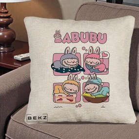 Perna Personalizata Labubu Sleeping Quad Grid, 40x40 cm, Bej Canapea, Husa Detasabila, Perna Inclusa, BEKZ®