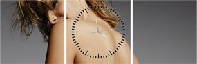 Tablou - Imaginea unei femei care face baie (cu ceas) (90x30 cm)