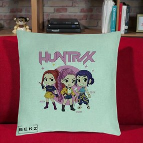 Perna Personalizata K-pop HUNTRX Trio Chibi cu Arme, 40x40 cm, Verde Menta, Husa Detasabila, Perna Inclusa, BEKZ®