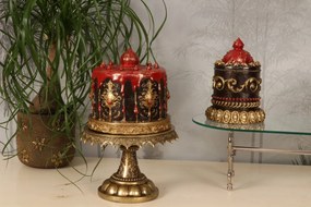 Tort decorativ din polirășină, maro și roșu, cu glazură roșie și ornamente aurii, 20 x 21 cm, „Praline”