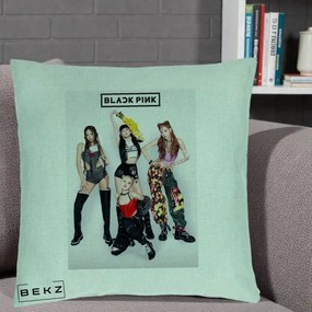 Perna Personalizata K-pop BLACKPINK Fotografie Grup Tinute Edgy, 40x40 cm, Verde Menta, Husa Detasabila, Perna Inclusa, BEKZ®