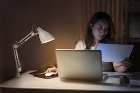 Lampă de birou cu clemă Osram DESK LINE 1xE27/11W/230V, albă