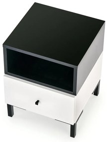 Noptiera Silvia, neagra