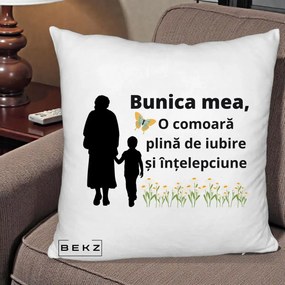 Cadou pentru Bunica - Perna Personalizata Bunica Mea Comoara cu Fluture si Baietel, 40x40 cm, Alb Pufos, Husa Detasabila, Perna Inclusa, BEKZ®