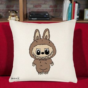 Perna Personalizata Labubu Maro Natural Solo, 40x40 cm, Crem Reliefat, Husa Detasabila, Perna Inclusa, BEKZ®