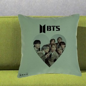 Perna Personalizata K-pop BTS Grup Fotografie in Inima, 40x40 cm, Verde, Husa Detasabila, Perna Inclusa, BEKZ®