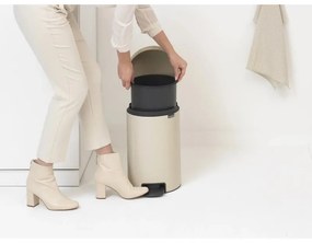 Cos de gunoi cu pedala Brabantia NewIcon 1005531, 12 L, Inchidere lina, Baza antiderapanta, Bej
